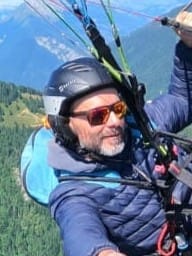 Mathieu Moniteur parapente ecole Zephyr